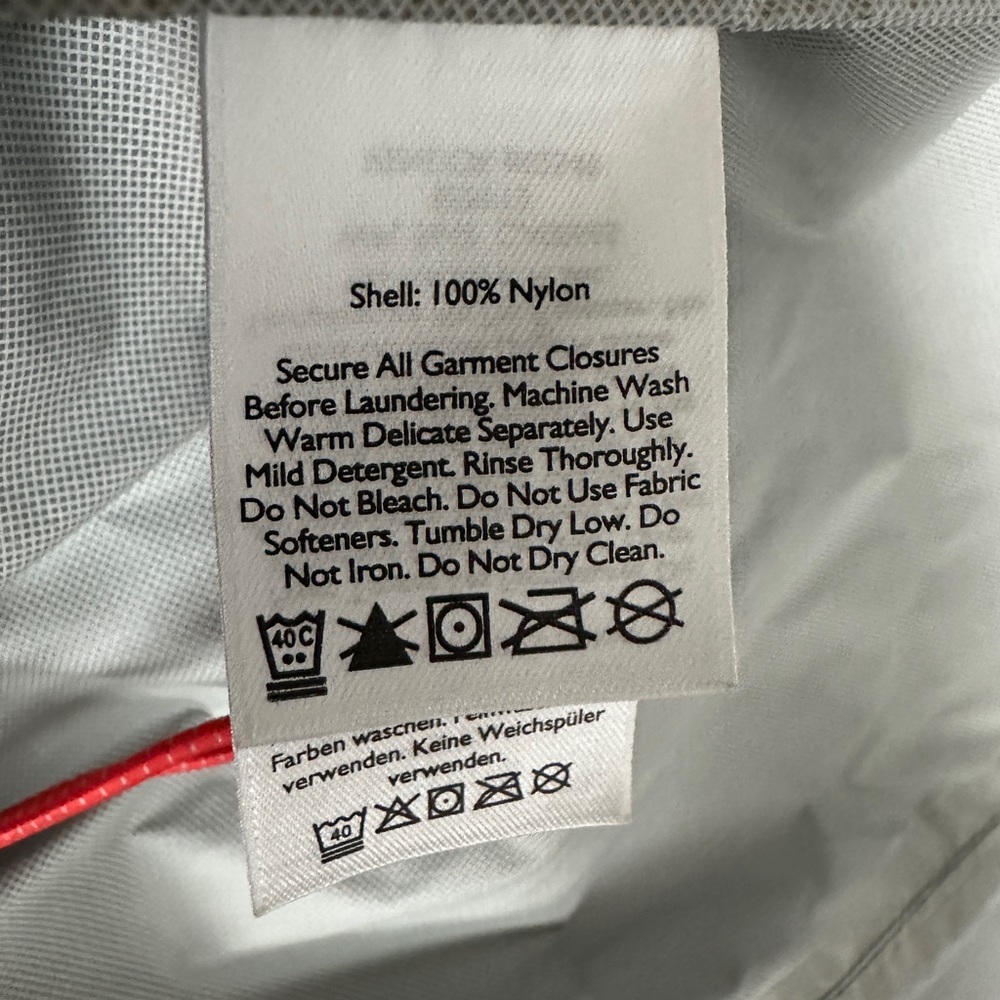 Eddie Bauer weather edge packable rain jacket. Women’s size small, color green - Picture 9 of 9